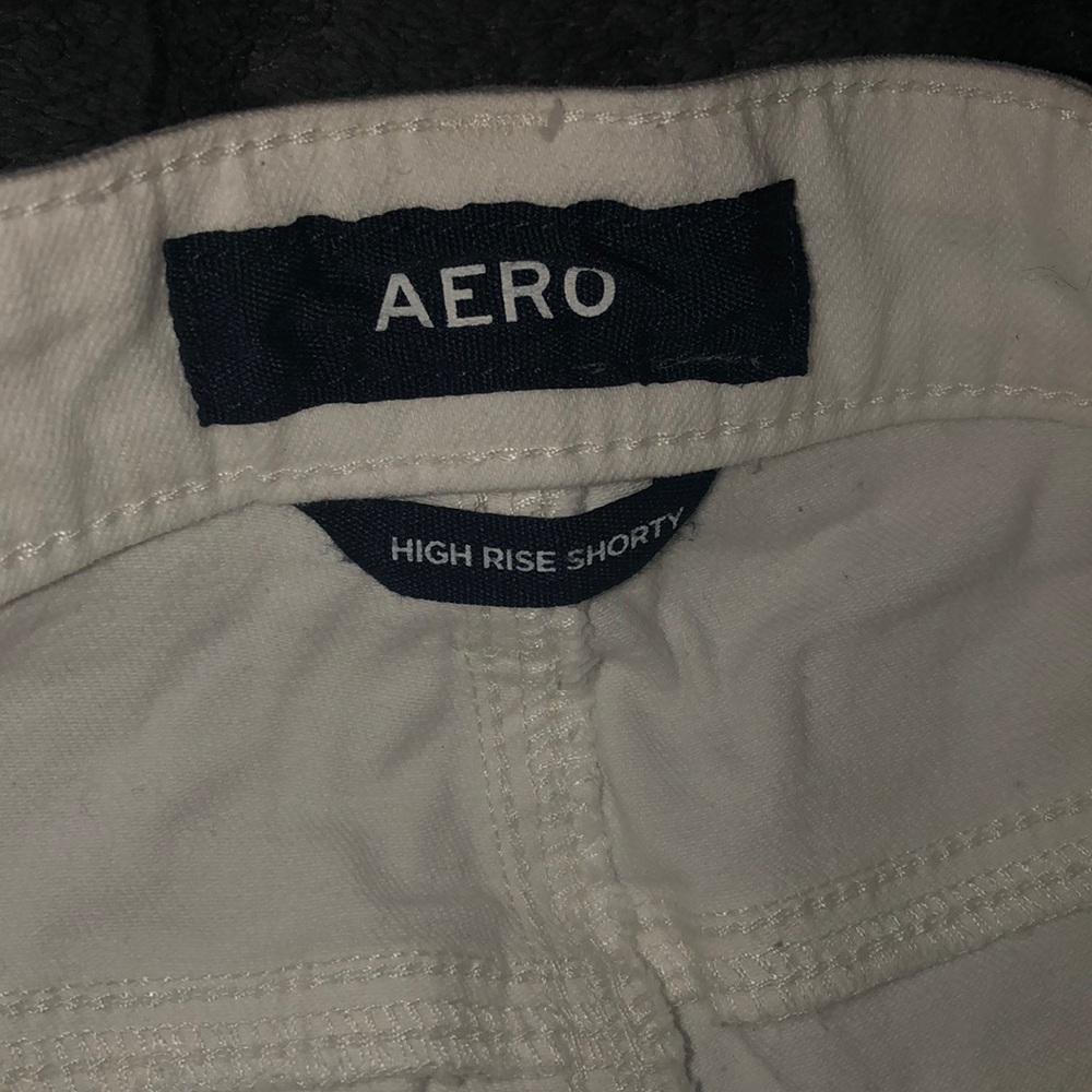 White High Rise Shorts - Picture 3 of 3